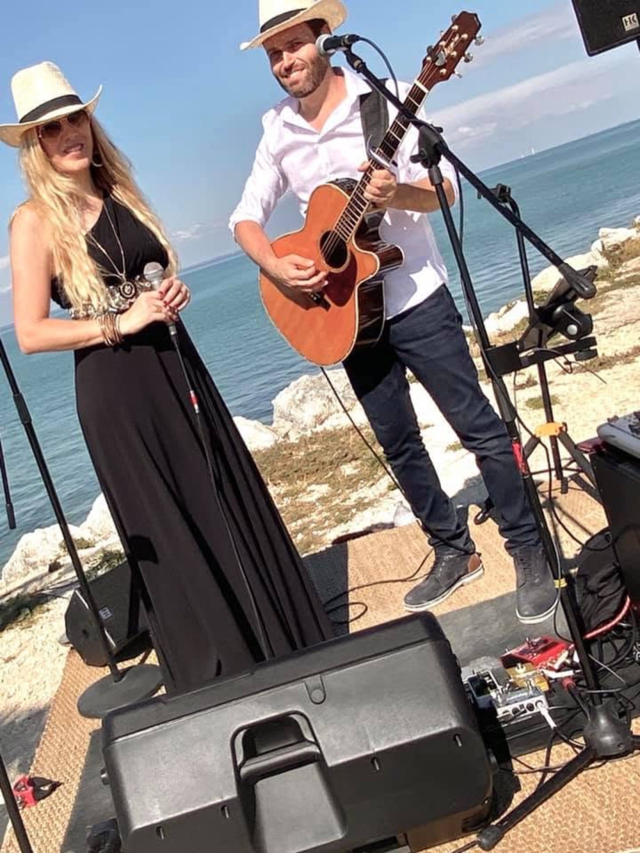 Delight en concert en bord de mer